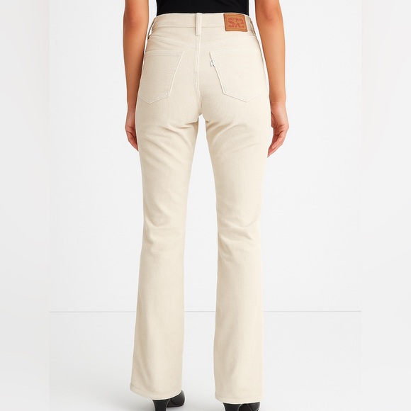 Levi's Pants - Levi's Off White/Cream Boot Cut Pants
